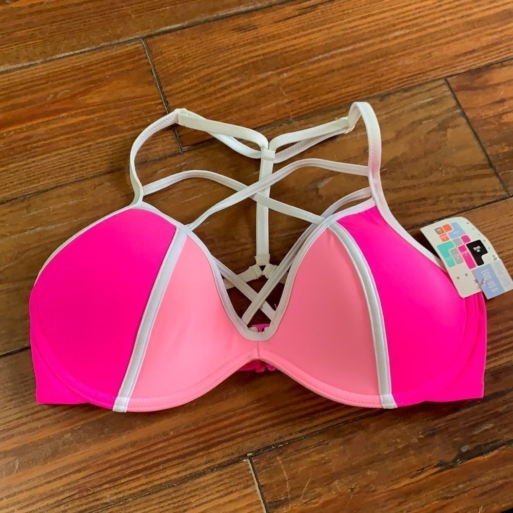 NWT-Victoria’s Secret Pink Strappy Bikini Top